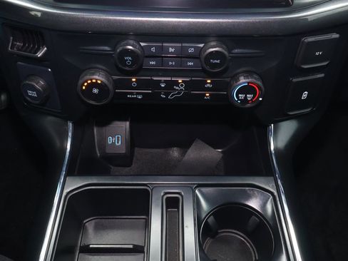 Used 2024 Ford F150 STX image 28