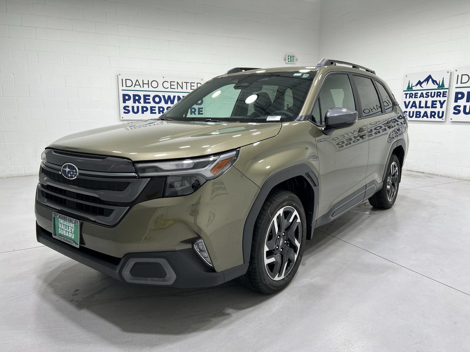 New 2026 Subaru Forester Touring AWD/4WD image 4