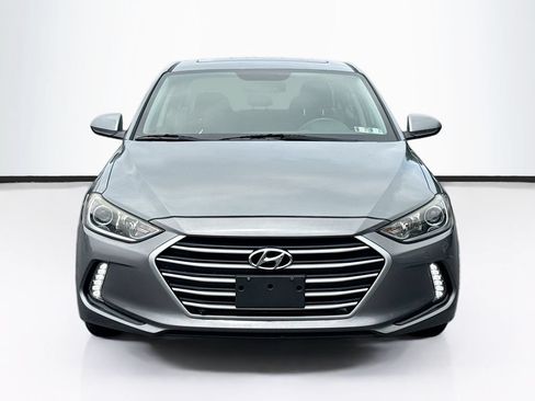 Used 2017 Hyundai Elantra Value Edition w/ Cargo Package FWD image 2
