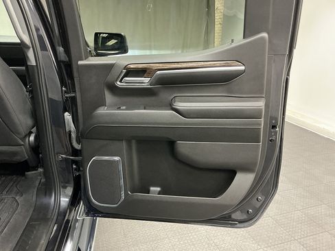 Used 2024 GMC Sierra 1500 SLE w/ Preferred Package AWD/4WD image 30