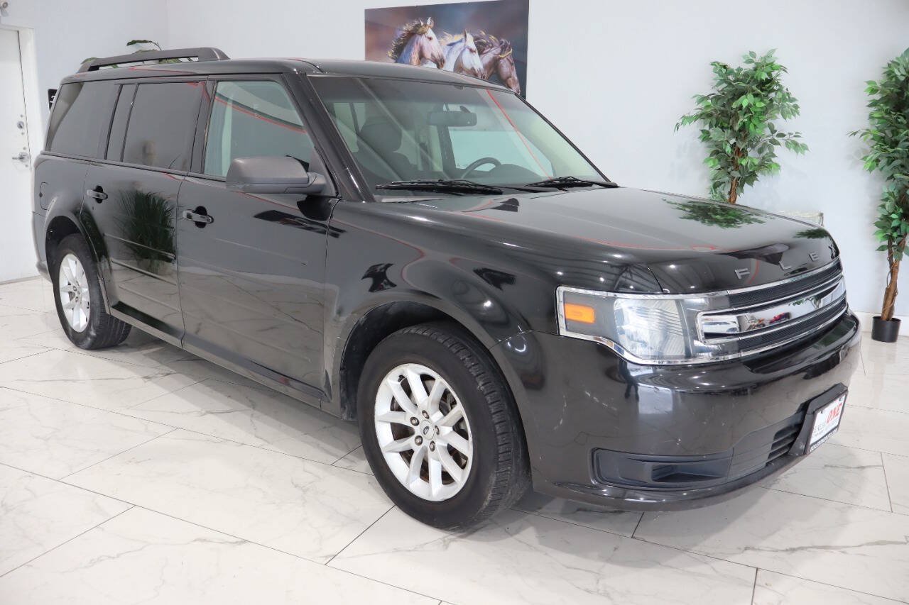 Used 2014 Ford Flex SE FWD image 2