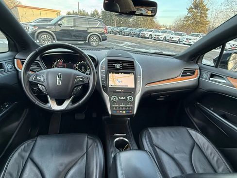 Used 2016 Lincoln MKC Reserve image 28
