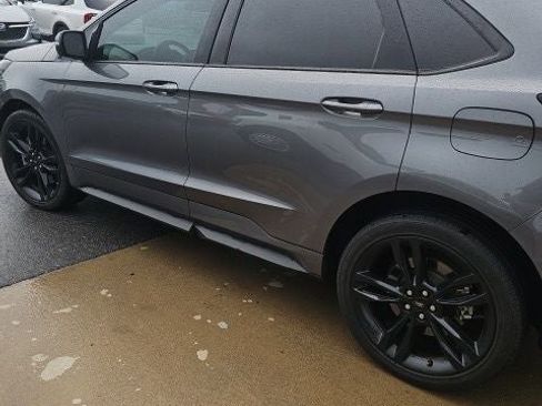 Used 2021 Ford Edge ST w/ Equipment Group 401A AWD/4WD image 11