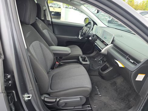 Used 2024 Hyundai Ioniq 5 SEL AWD/4WD image 11