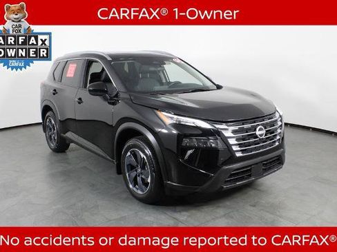 Certified 2024 Nissan Rogue SV w/ SV Premium Package FWD image 5