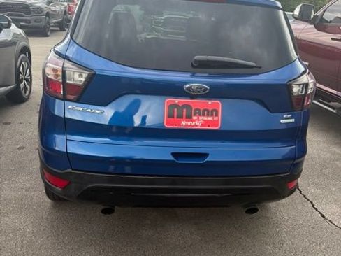 Used 2018 Ford Escape SE w/ SE Sport Appearance Package FWD image 5