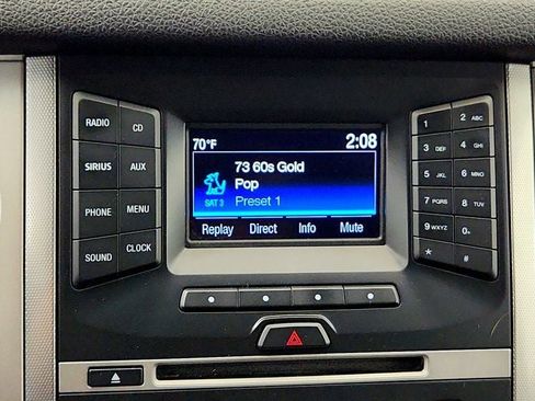 Used 2016 Ford Expedition XLT AWD/4WD image 17