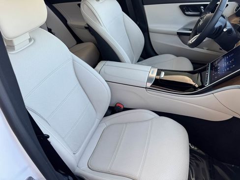 Used 2024 Mercedes-Benz C 300 Sedan image 24