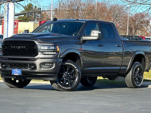 Used 2024 RAM 2500 Limited image 1