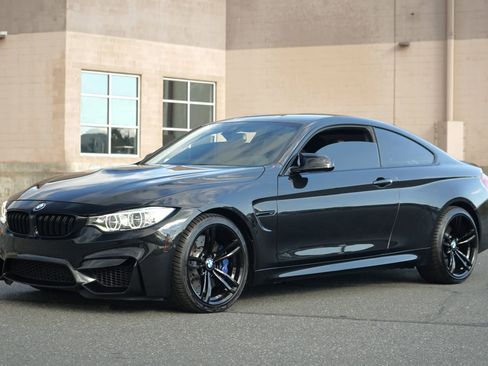 Used 2016 BMW M4 Coupe w/ Competition Package image 2