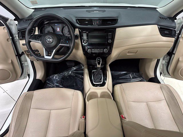 Used 2020 Nissan Rogue SL w/ Premium Package FWD image 3