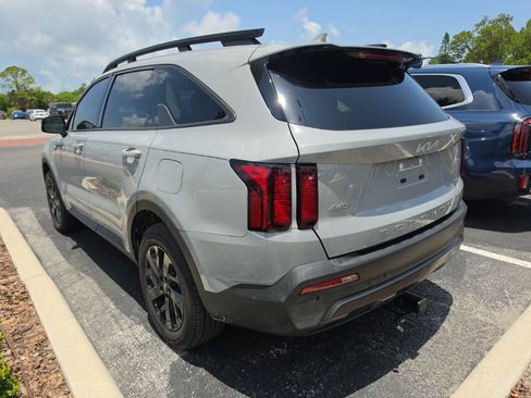 Certified 2022 Kia Sorento S AWD/4WD image 14