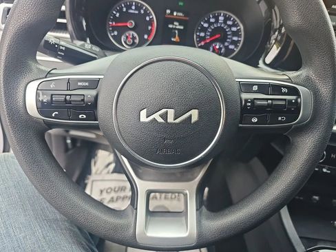 Used 2022 Kia K5 LXS image 12