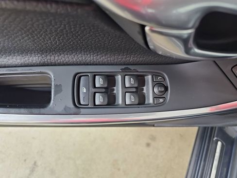 Used 2012 Volvo S60 T5 image 31