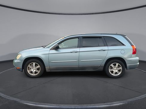 Used 2008 Chrysler Pacifica Touring FWD image 5