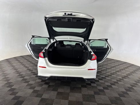 Used 2023 Honda Civic Sport image 17