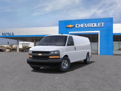New 2025 Chevrolet Express 2500 w/ Communications Package image 8