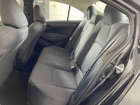 Used 2022 Toyota Corolla LE image 14