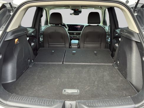 Used 2025 Buick Encore GX Preferred FWD image 9