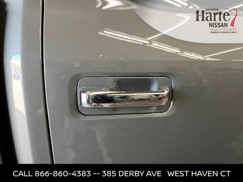 Used 2019 Ford F150 XLT w/ Equipment Group 302A Luxury AWD/4WD image 14
