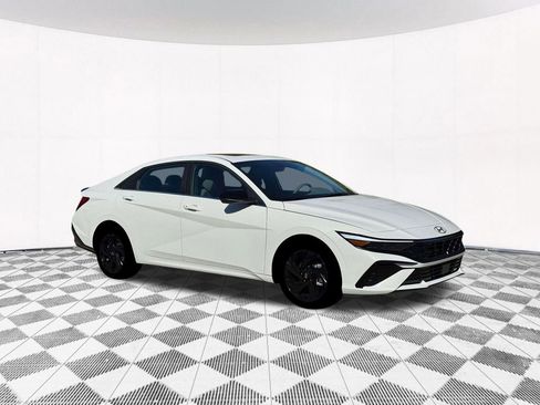 New 2026 Hyundai Elantra SEL Sport Premium FWD image 16