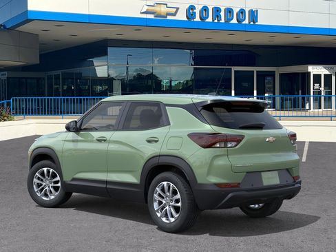 New 2026 Chevrolet TrailBlazer LS w/ LS Convenience Package FWD image 3