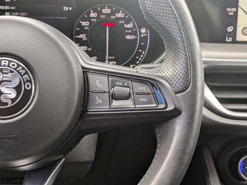 Used 2022 Alfa Romeo Stelvio Ti image 14