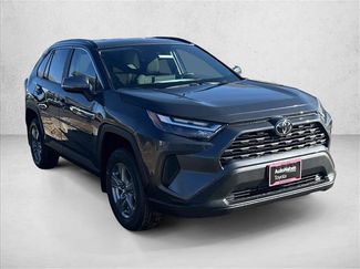 New 2025 Toyota RAV4 XLE video 3