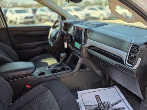 Used 2024 Ford Ranger XL image 15