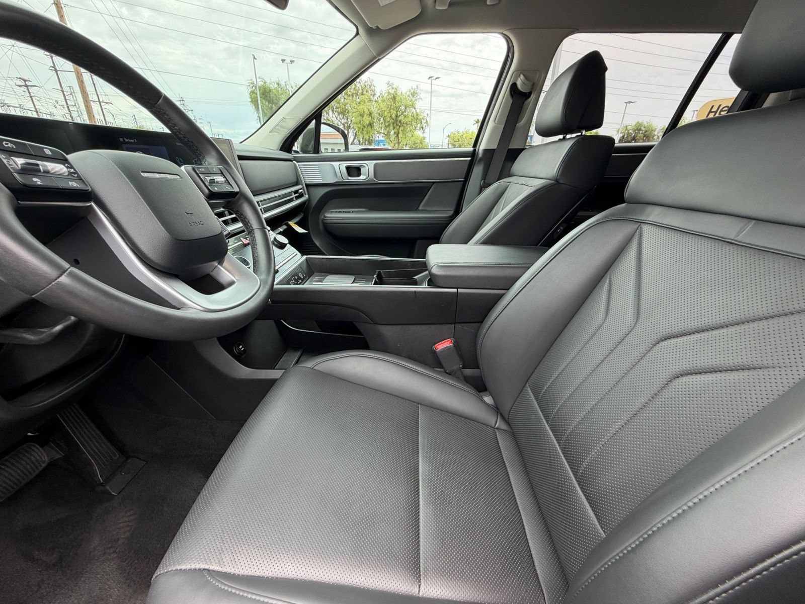 Used 2026 Hyundai Santa Fe SEL FWD image 27