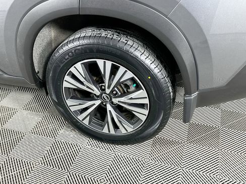 Certified 2023 Nissan Rogue SV image 38