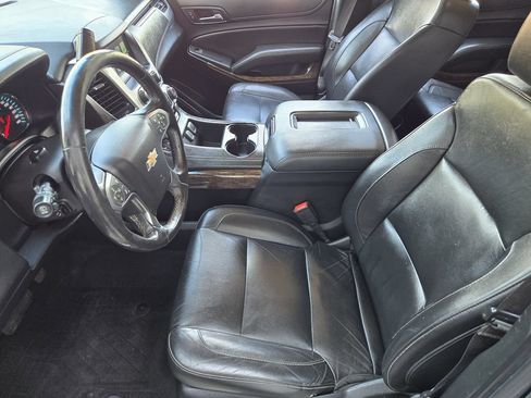 Used 2020 Chevrolet Tahoe LT w/ Texas Edition Package RWD image 8