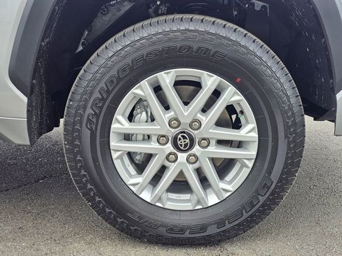 New 2026 Toyota Tundra SR5 AWD/4WD image 9