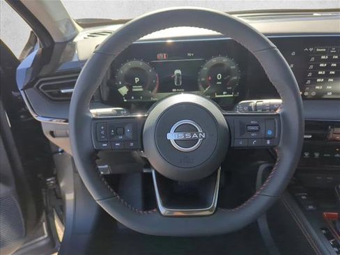 New 2026 Nissan Kicks SR image 18