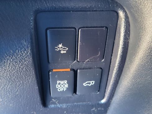 Used 2019 Lexus LX 570 4WD w/ Luxury Package image 37