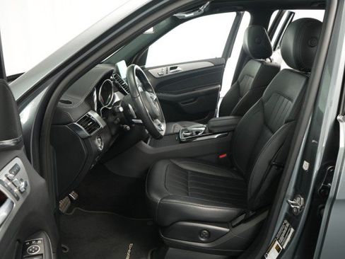 Used 2019 Mercedes-Benz GLE 43 AMG 4MATIC image 33