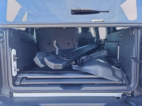 Used 2023 Ford Bronco Wildtrak image 30