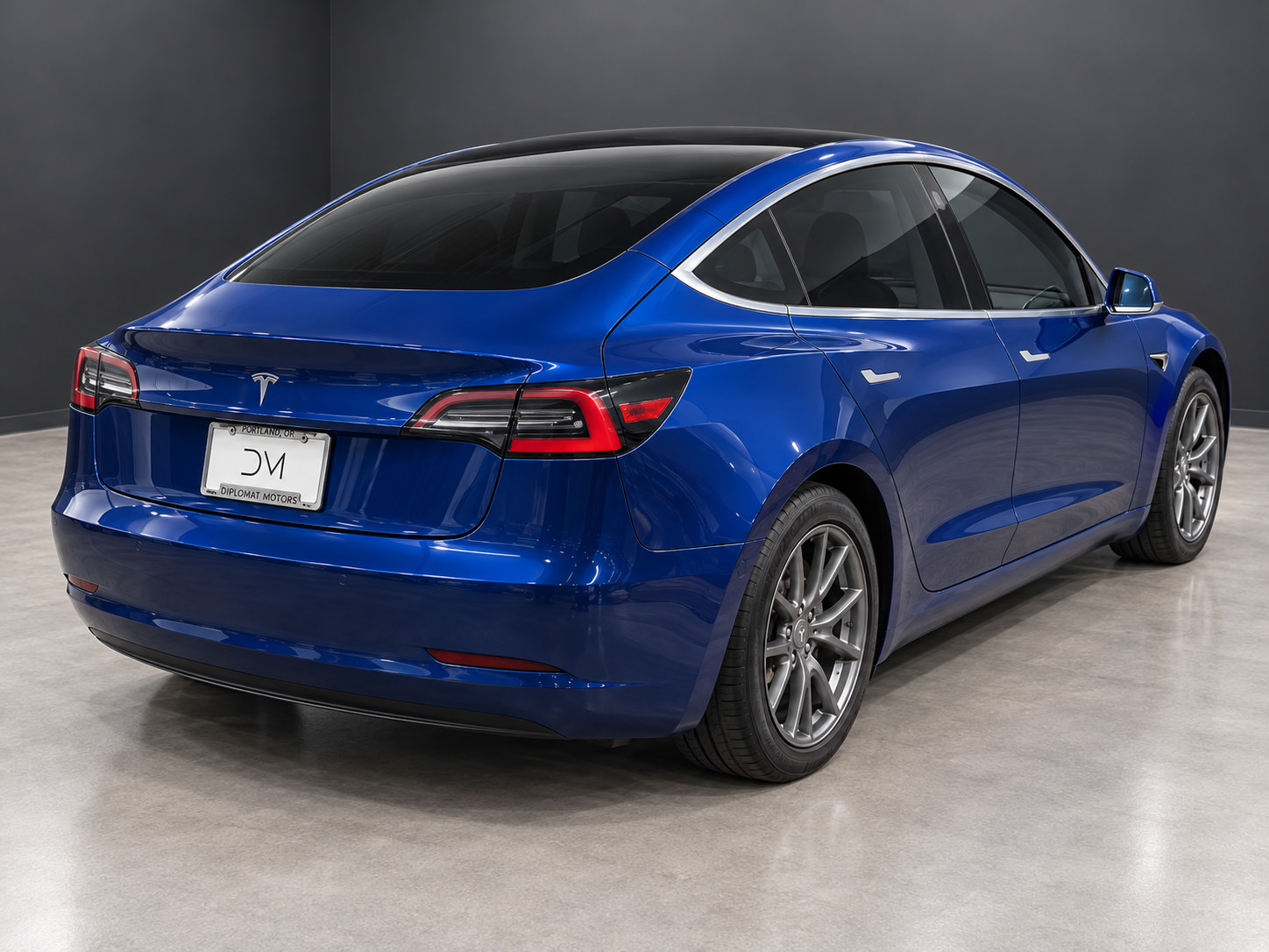 Used 2019 Tesla Model 3 Standard Range RWD image 3