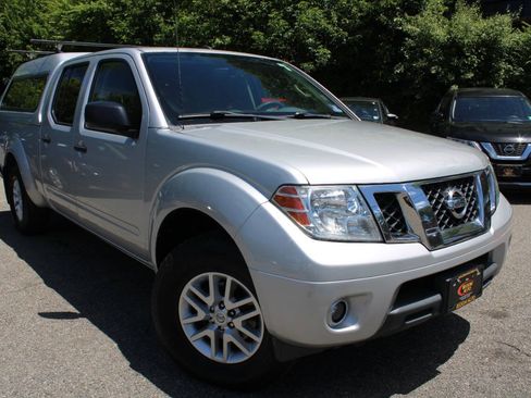 Used 2014 Nissan Frontier SV w/ SV Value Truck Package AWD/4WD image 4