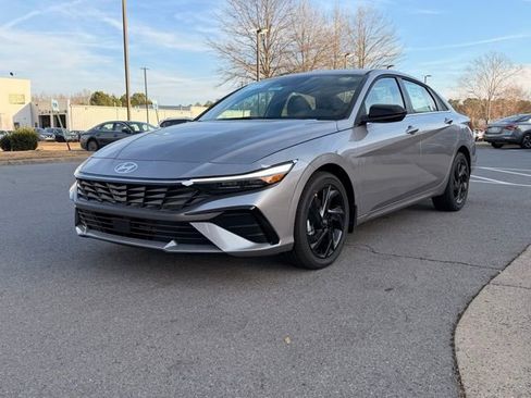 New 2026 Hyundai Elantra SEL Sport w/ Cargo Package image 3