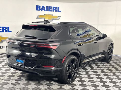 Used 2024 Chevrolet Equinox EV RS FWD image 5