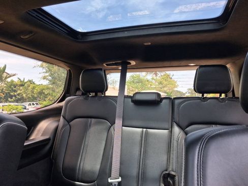 Used 2022 Jeep Grand Wagoneer Series II AWD/4WD image 21