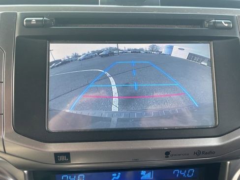 Used 2014 Toyota 4Runner Limited image 23