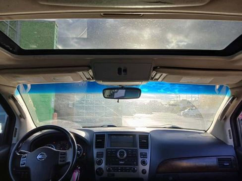 Used 2008 Nissan Armada LE w/ Preferred Pkg image 10