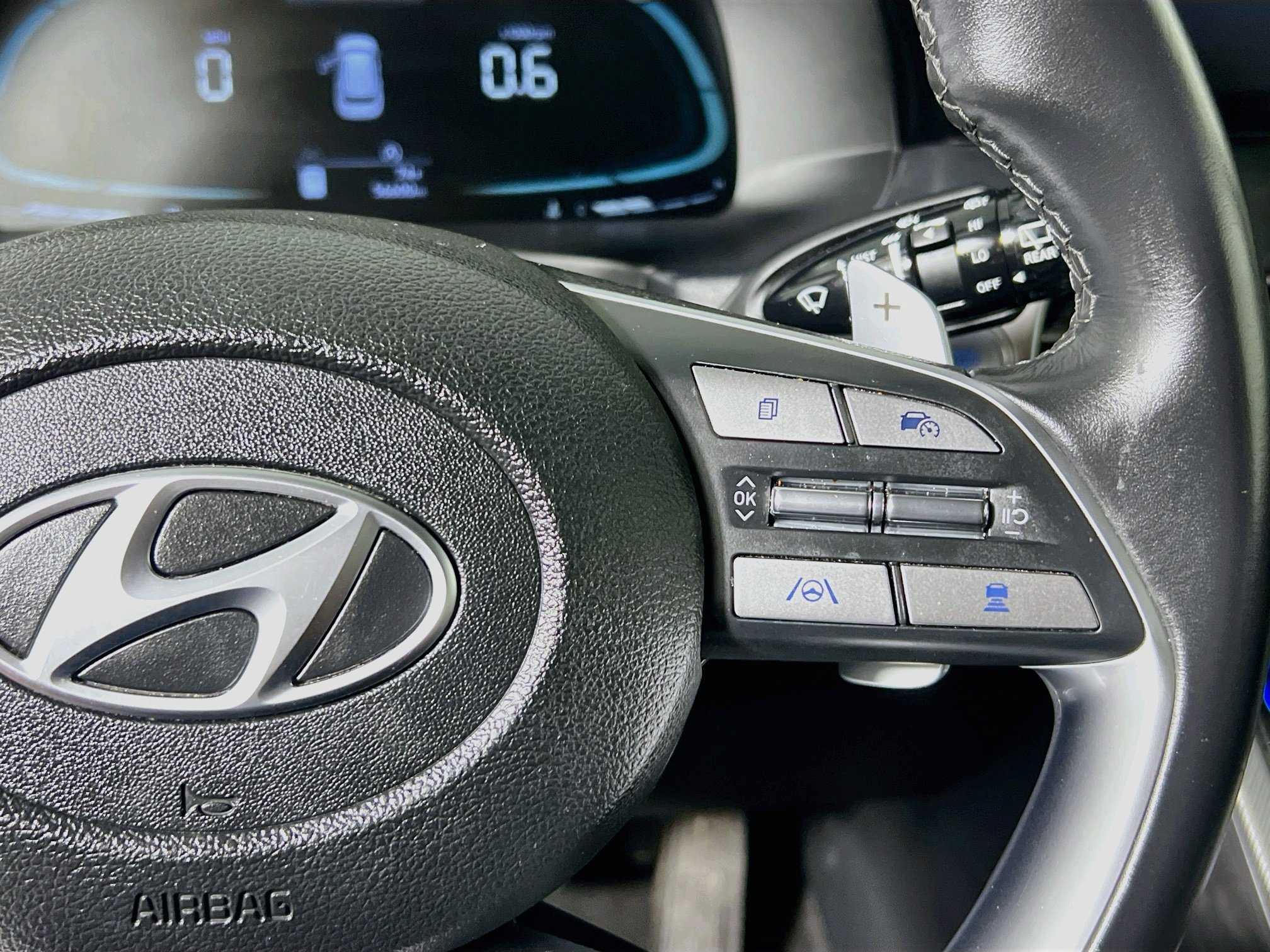 Used 2024 Hyundai Palisade SEL FWD image 19