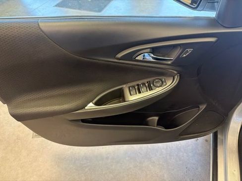Used 2019 Chevrolet Malibu LT FWD image 20