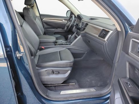 Used 2020 Volkswagen Atlas SEL R-Line image 24