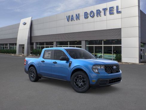 Used 2026 Ford Maverick XLT AWD/4WD image 7