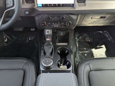 New 2026 Ford Bronco Outer Banks AWD/4WD image 20