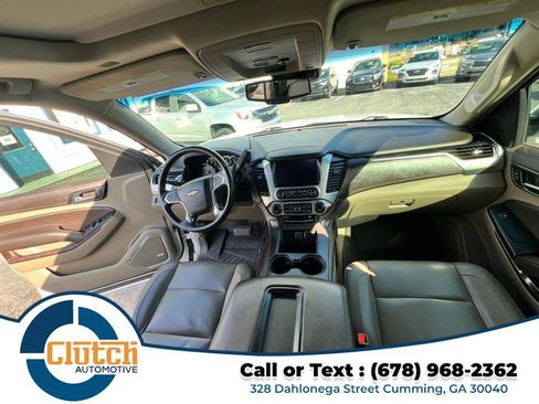 Used 2020 Chevrolet Suburban LT image 27